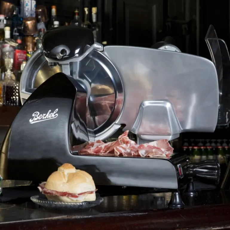 Berkel Affettatrice Red Line 250 colore Nero