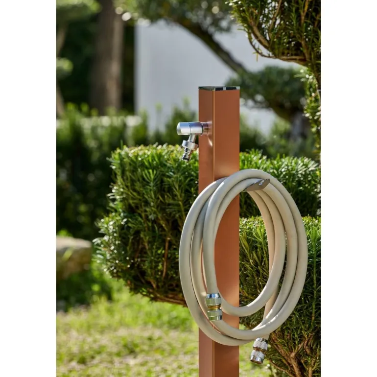 Fontana da Giardino Aquapoint Triangle Ground Terracotta