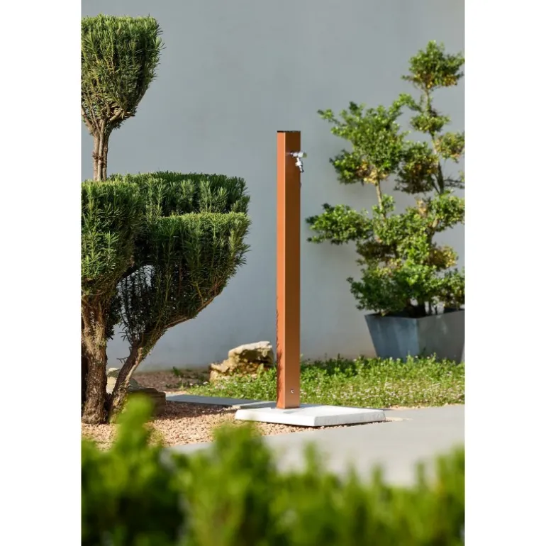 Fontana da Giardino Aquapoint Triangle Ground Terracotta